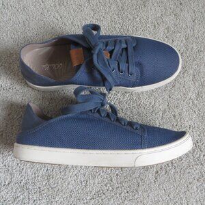 OLUKAI Pehuea Li Womens Shoes/Sneakers Size 8 Blue/White Lightweight Lace-up